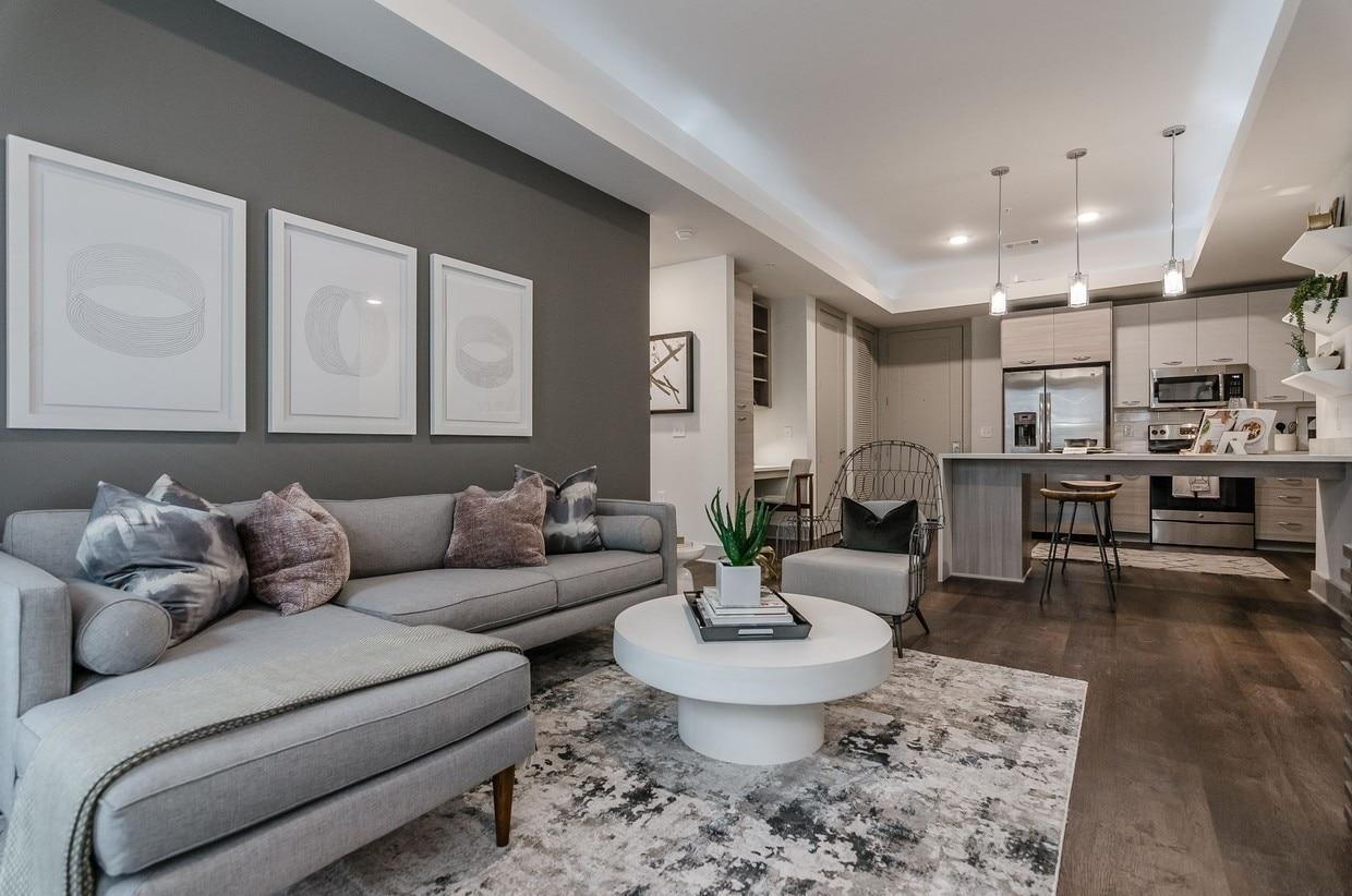 Pet-Friendly Rentals in Nashville: What Renters Need to Know Before Signing a Lease